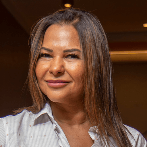 Dra. Ana Azevedo